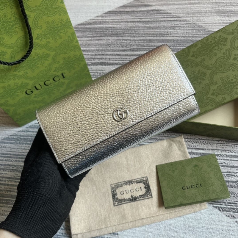 G*u*i wallets & purse